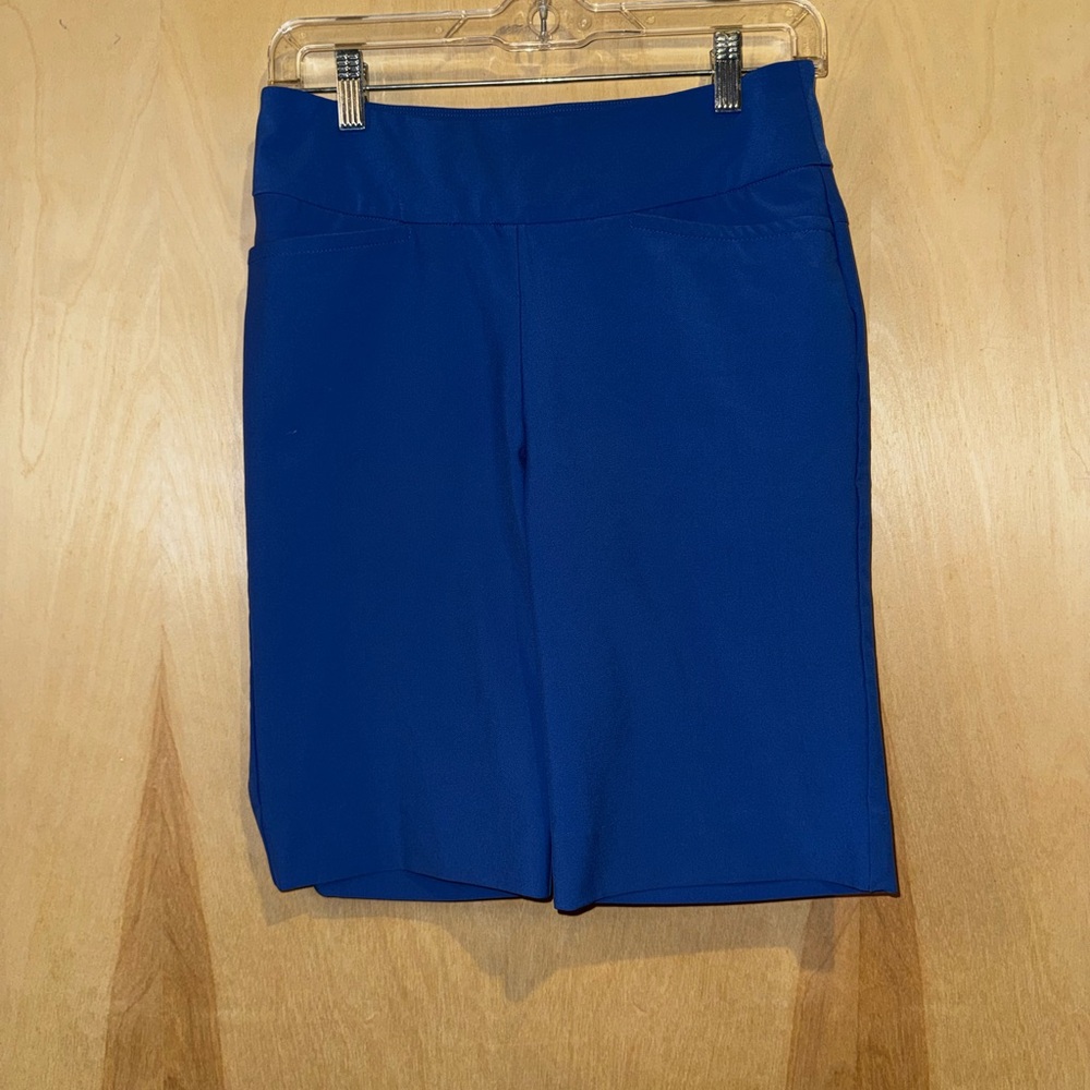 Tail White Label Golf Shorts size 4